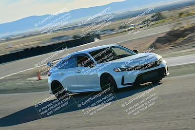 media/Dec-13-2025-Extreme Speed (Sat) [[d129ecb0b9]]/Beginner/Session 3 (Turn 5)/